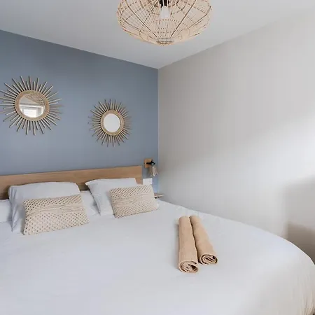 Apartman Modern With Parking Place Morny